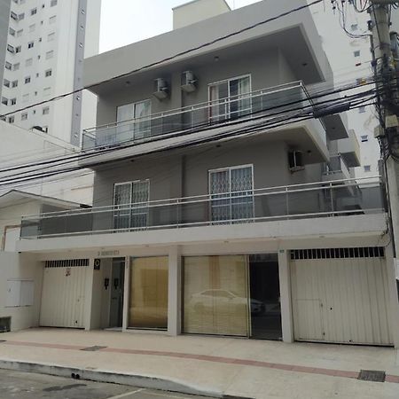Apartamento no centro - 1 Balneario Camboriu Exterior foto